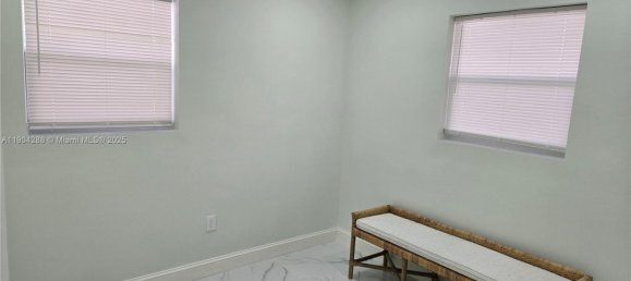 3 bedrooms Villa for sale in Miami, Miami-Dade, Florida, USA № 614266 11