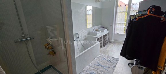 3 bedrooms Apartment in Crepy-en-Valois, France No. 224535 7