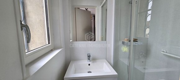 3 bedrooms Apartment in Crepy-en-Valois, France No. 224535 4