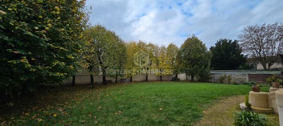 3 bedrooms Apartment in Crepy-en-Valois, France No. 224535 18