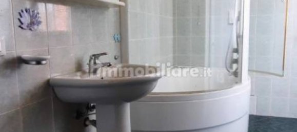 2 bedrooms Apartment in Gossolengo, Italy No. 313578 6