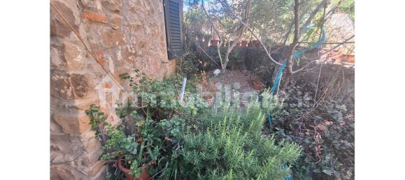 2 Schlafzimmer Haus in Lamporecchio, Italy, Nr. 270828 3