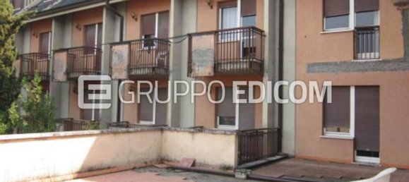 300m² Commercial property in Godiasco Salice Terme, Italy No. 329099 4