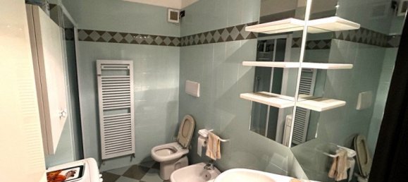 3 Schlafzimmer Wohnung in Camogli, Italy, Nr. 381968 11