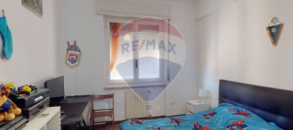 3 chambres Appartement à Genoa, Italy No. 41546 9