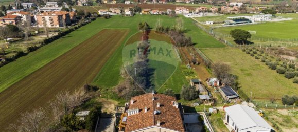 24000m² Land in Monte San Vito, Italy No. 11049 3