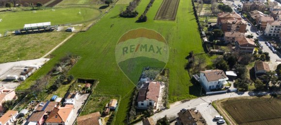 24000m² Land in Monte San Vito, Italy No. 11049 2