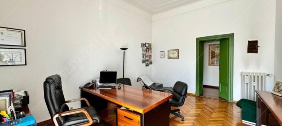 Büro in Milan, Italy 126m², Nr. 267532 7
