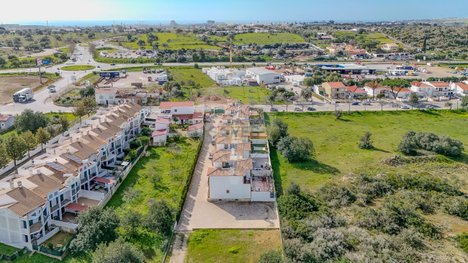 Villa T4 em Ferreiras, Portugal N.º 16951