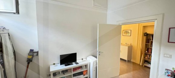 3 rooms Apartment in Barletta, Italy No. 21687 21