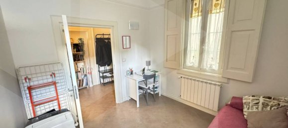 3 rooms Apartment in Barletta, Italy No. 21687 2