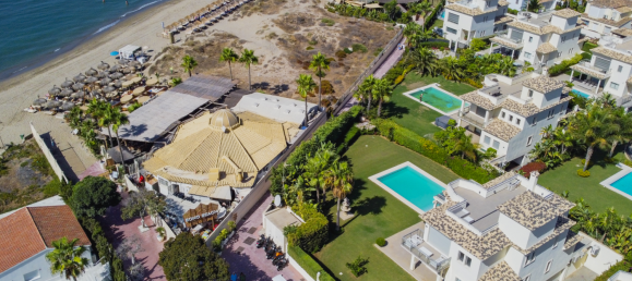 5 bedrooms Villa in Marbella, Spain No. 62671 36