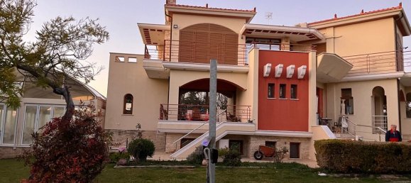 4 dormitorios villa en venta en Euboea, Central Greece, Thessaly and Central Greece, Greece № 92971 12