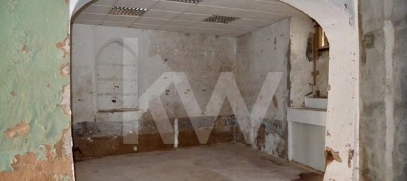1011m² Building in Evora, Portugal No. 144153 15