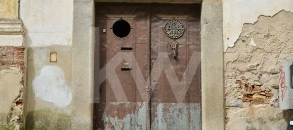 1011m² Building in Evora, Portugal No. 144153 8