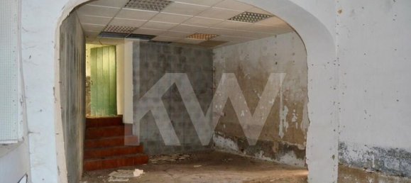 1011m² Building in Evora, Portugal No. 144153 14