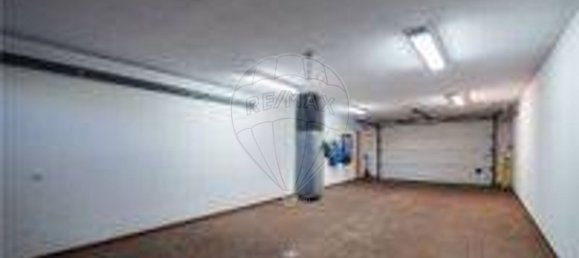 5 bedrooms House in Sintra, Portugal No. 46866 3