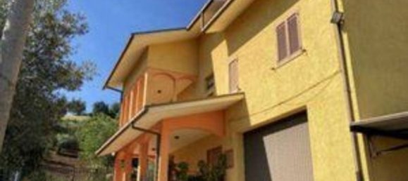 Квартира с 5 комнатами в Челлино Аттаназио, Италия № 236424 12