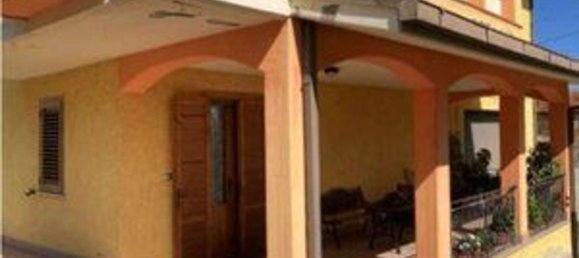 Квартира с 5 комнатами в Челлино Аттаназио, Италия № 236424 3