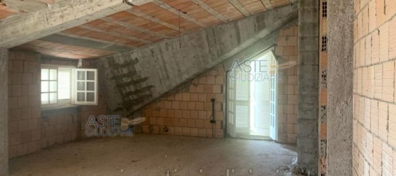 5-salle Appartement à Monte San Giovanni Campano, Italy No. 292344 18