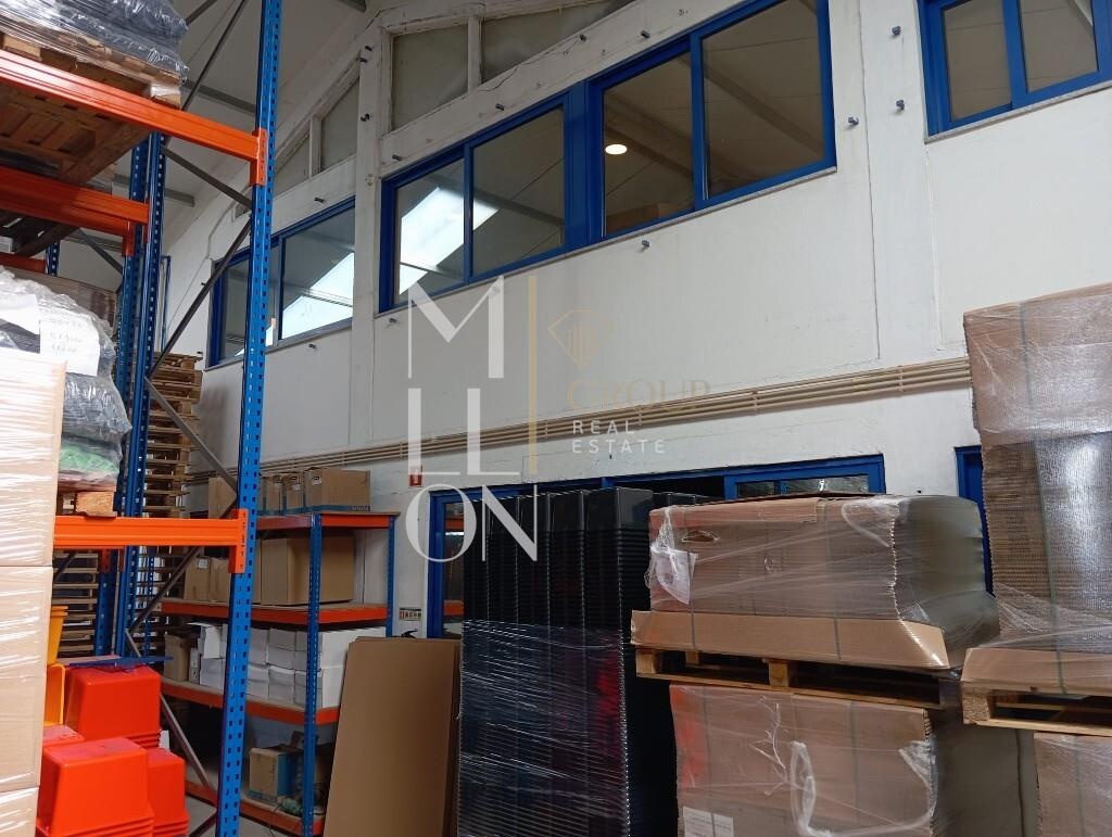 1329m² Warehouse in Vila Nova de Gaia, Portugal No. 37903
