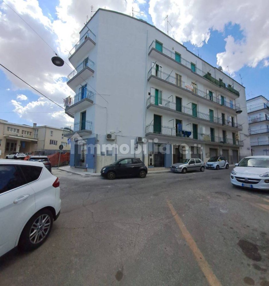 Apartamento de 2 dormitorios en Martina Franca, Italy No. 303197