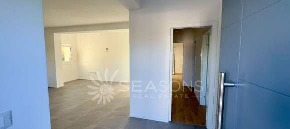3 rooms Apartment in Ceggia, Italy No. 294842 3
