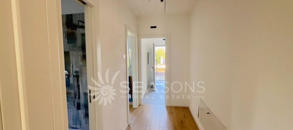 3 rooms Apartment in Ceggia, Italy No. 294842 9