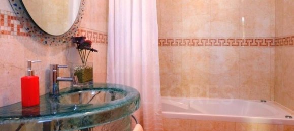 5 bedrooms House in Sesimbra, Portugal No. 16126 35