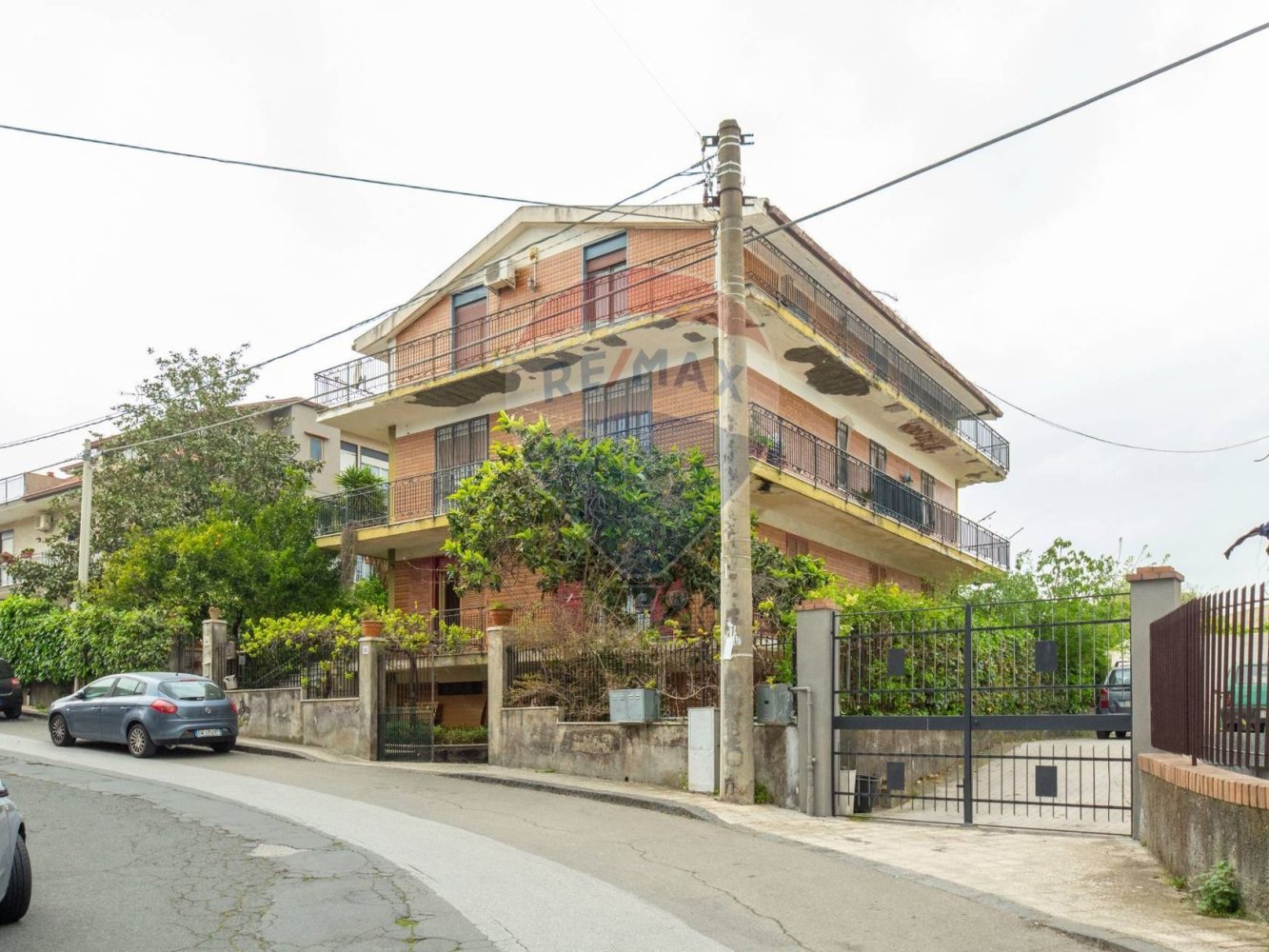 Villa de 3 dormitorios en Mascalucia, Italy No. 295023