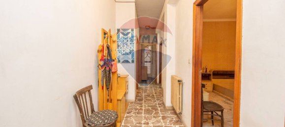 Villa de 3 dormitorios en Mascalucia, Italy No. 295023 8