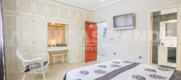 5 bedrooms House in Andalusia, Spain No. 169410 26