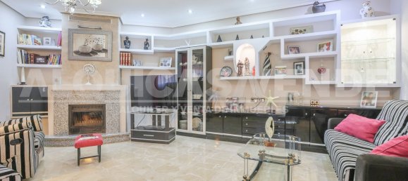 5 bedrooms House in Andalusia, Spain No. 169410 14