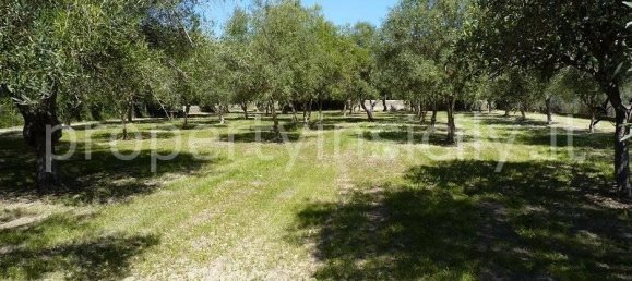 9 rooms Villa in Syracuse, Italy No. 246993 5