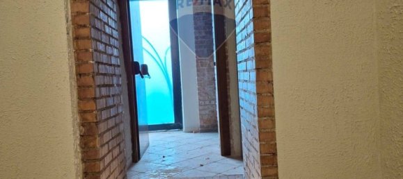 Propriété commerciale à Salerno, Italy 160m² No. 228157 3