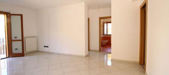 3 rooms Apartment in Petacciato, Italy No. 165813 8