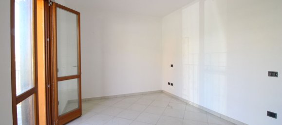 3 rooms Apartment in Petacciato, Italy No. 165813 13