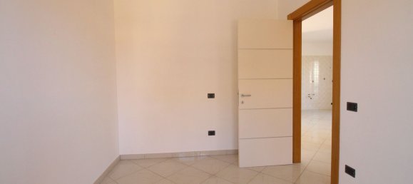 3 rooms Apartment in Petacciato, Italy No. 165813 11