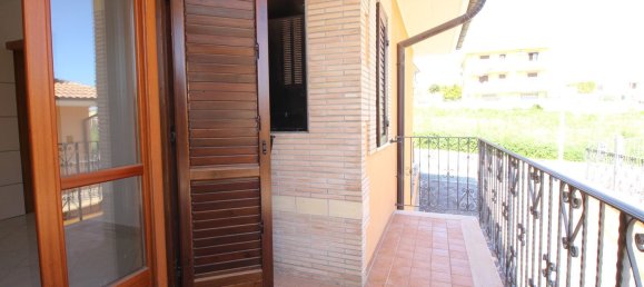 3 rooms Apartment in Petacciato, Italy No. 165813 10