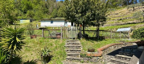 4-salle Maison à Castiglione Chiavarese, Italy No. 18130 25