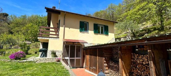 4-salle Maison à Castiglione Chiavarese, Italy No. 18130 30