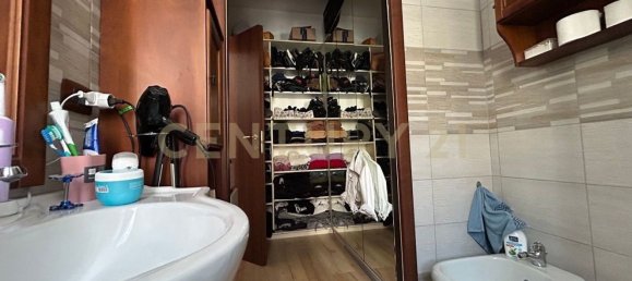 Casa de 6 dormitorios en Colognola ai Colli, Italy No. 321454 13