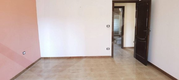 4غرفة منزل في Bitritto, Italy رقم 32407 42