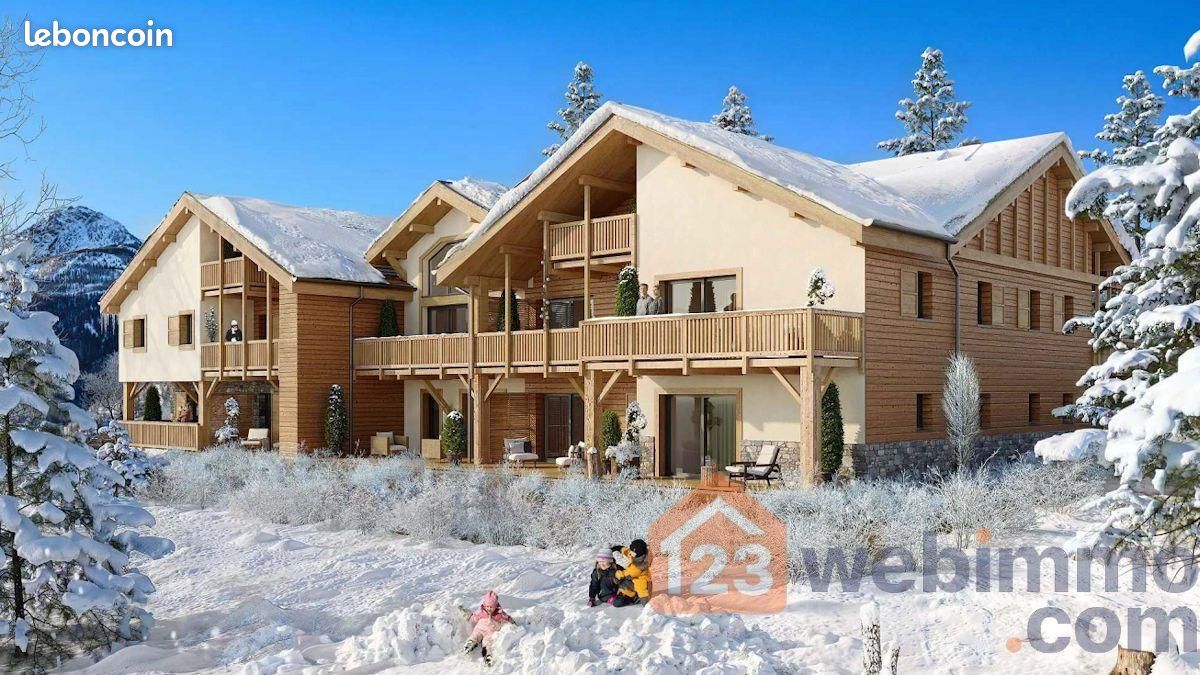 2 bedrooms Apartment in Saint-Chaffrey, France No. 342413