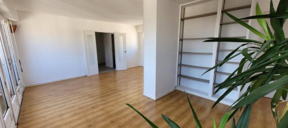 2 Schlafzimmer Wohnung in Orleans, France, Nr. 272545 2
