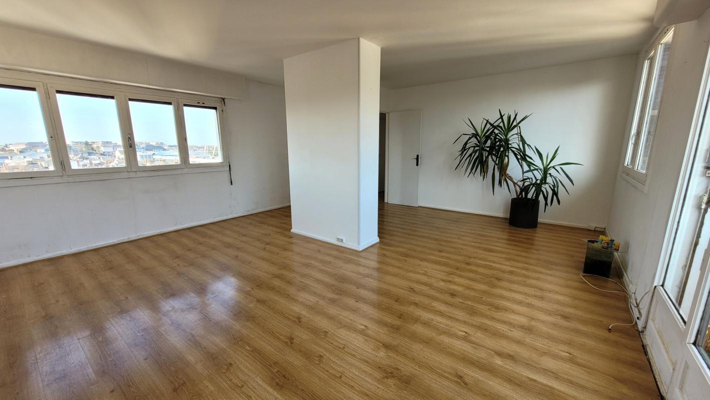 2 Schlafzimmer Wohnung in Orleans, France, Nr. 272545