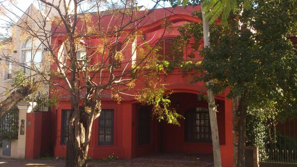 4 bedrooms House in Ituzaingo, Argentina No. 99261