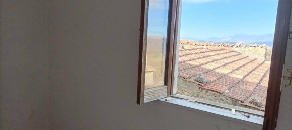 2-Zimmer Haus in San Martino d'Agri, Italy, Nr. 32301 3