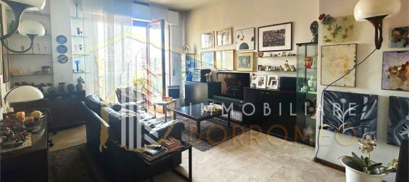 2 bedrooms Apartment in Monza, Italy No. 295098 2