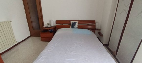 3 rooms Apartment in Cinisello Balsamo, Italy No. 290574 17